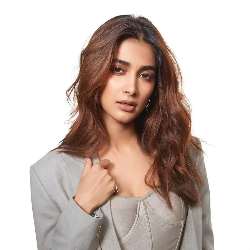 Pooja Hegde Numerology e